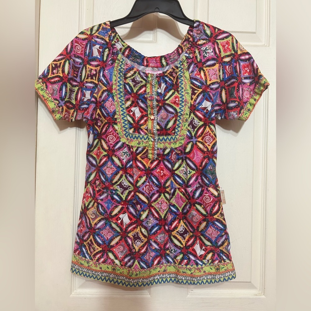 Koi by Kathy Peterson Scrub Top Buttons Mixed Print Multicolor Pockets XS